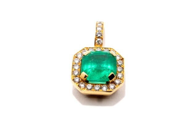 Luxury 18k gold HN Fashion Pendant with 0.87ct emerald and 0.30ct diamonds