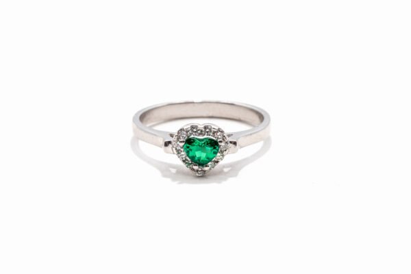 Delicate 18k white gold ring with 0.40ct emerald and 0.22ct diamonds - Size 7