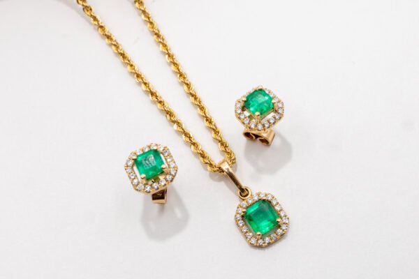 HN Fashion Set - Image 2